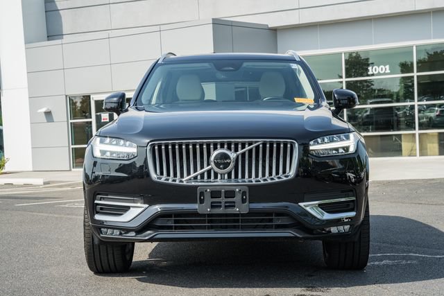 Certified 2023 Volvo XC90 B6 Plus w/ Protection Package Premier AWD/4WD image 2