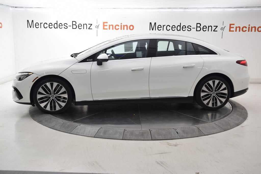 Used 2023 Mercedes-Benz EQE 500 4MATIC Sedan image 3