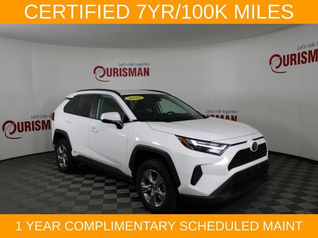 Used 2025 Toyota RAV4 XLE AWD/4WD image 10