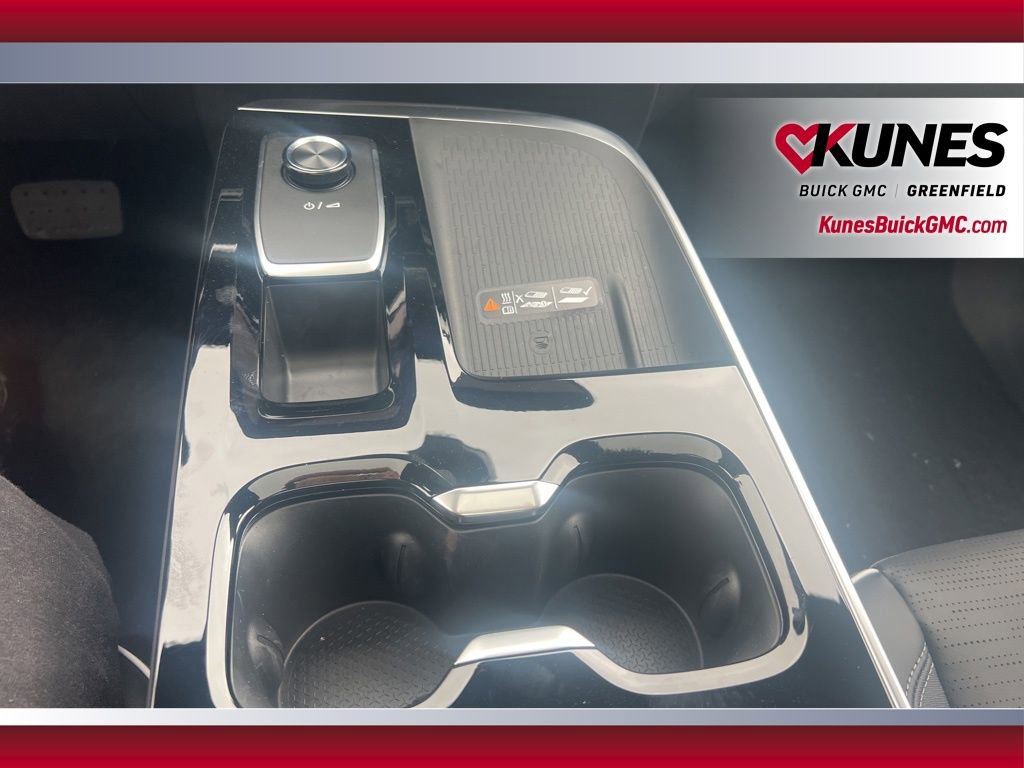 New 2025 Buick Enclave Sport Touring w/ Power Package image 32