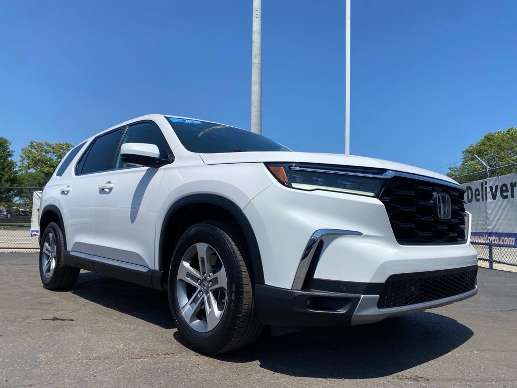 Used 2023 Honda Pilot EX-L image 32