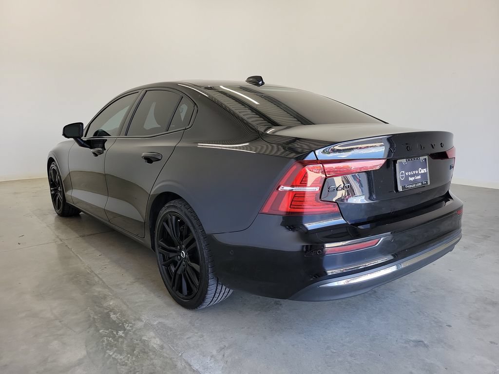 Used 2024 Volvo S60 B5 Plus w/ Climate Package FWD image 7