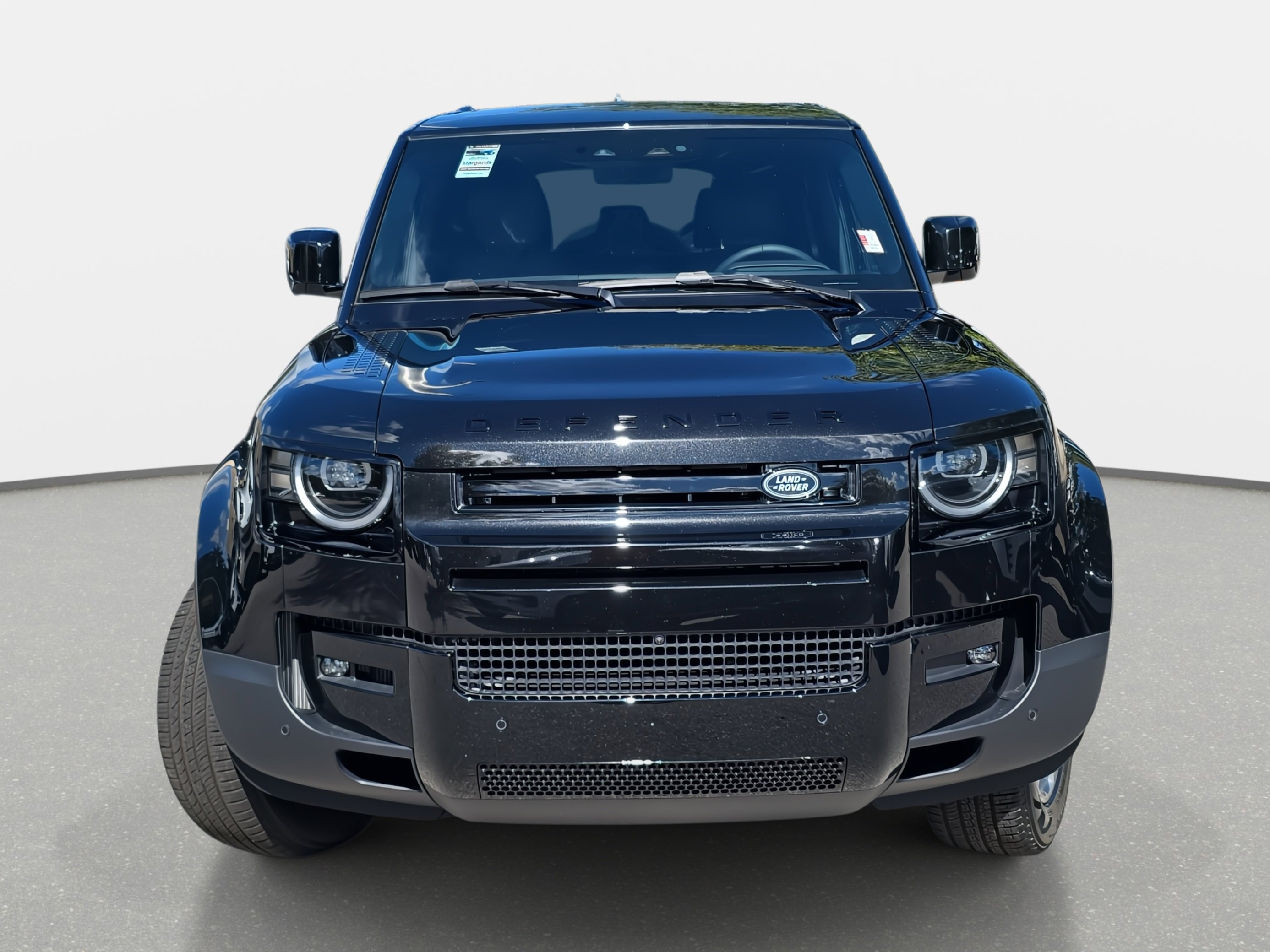 New 2026 Land Rover Defender 110 S image 2
