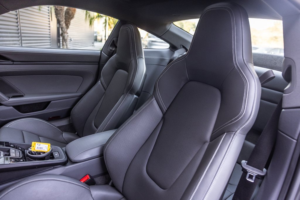 Certified 2024 Porsche 911 Carrera GTS image 5