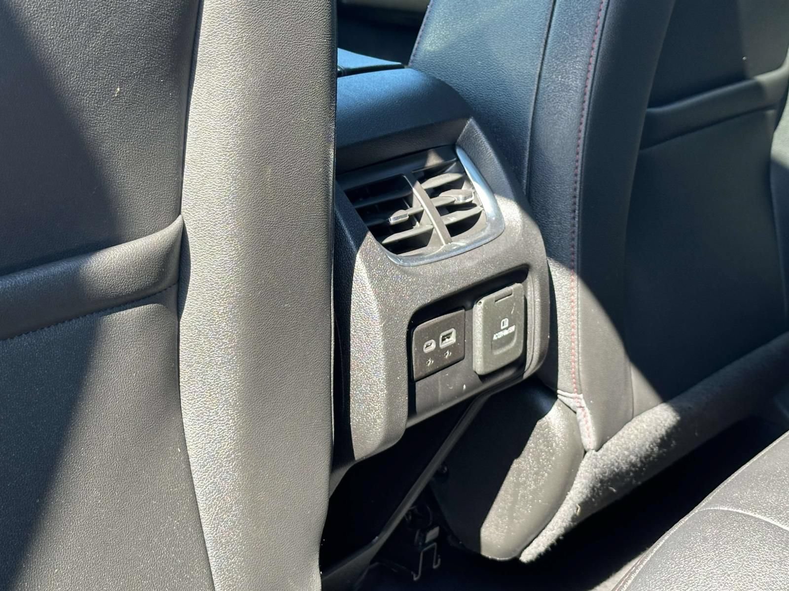 Certified 2022 Chevrolet Blazer RS w/ Enhanced Convenience Package AWD/4WD image 25