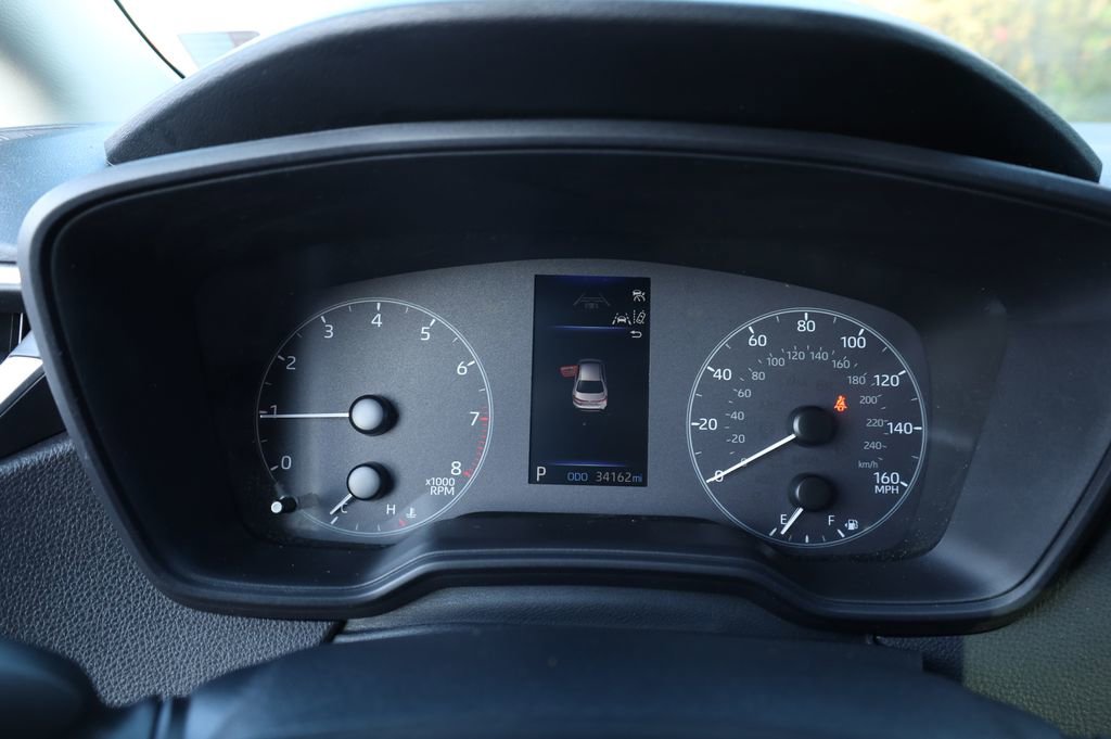 Used 2024 Toyota Corolla LE image 20