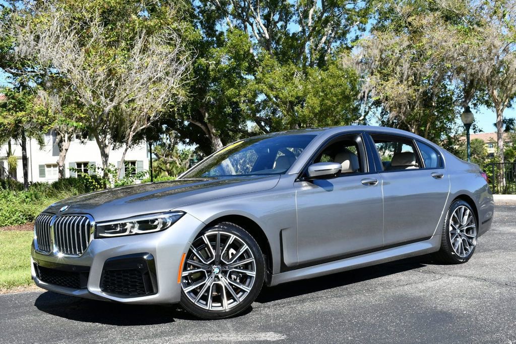 Used 2020 BMW 740i w/ Luxury Rear Seating Package image 21