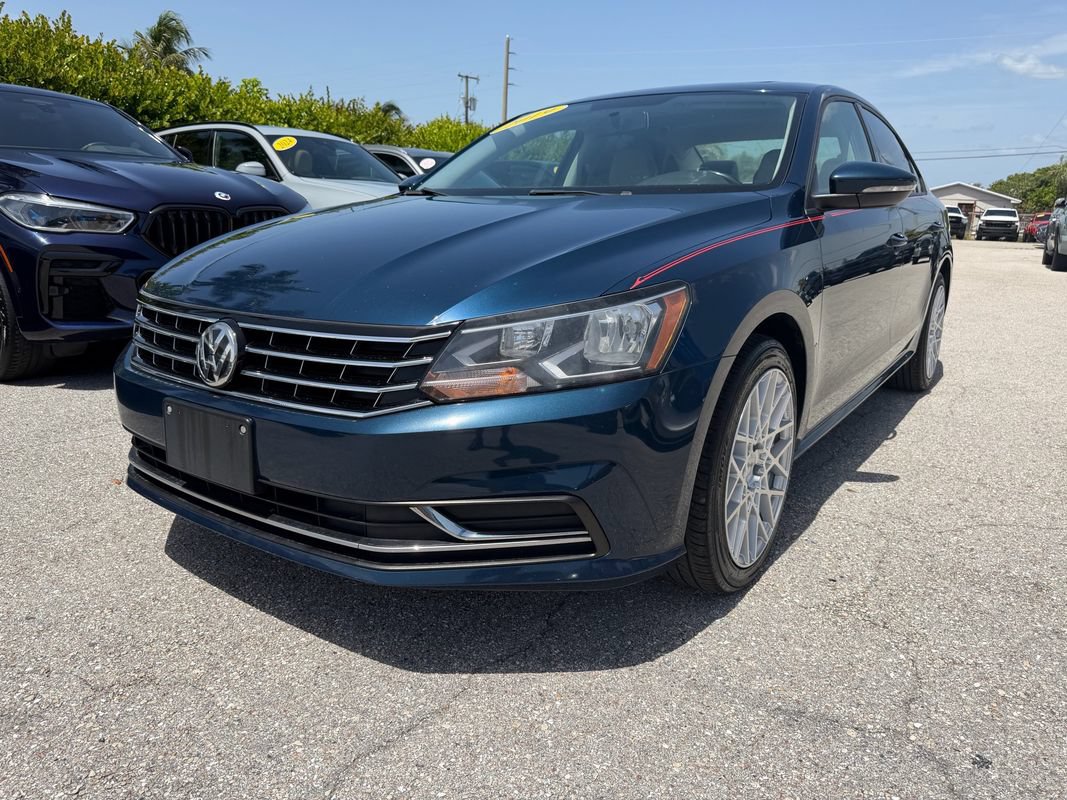 Used 2019 Volkswagen Passat 2.0T Wolfsburg w/ Wheels & Sunroof Package