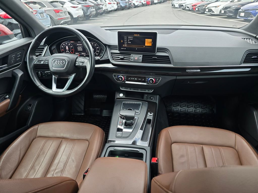 Used 2018 Audi Q5 2.0T Premium Plus w/ Premium Plus Package AWD/4WD image 14