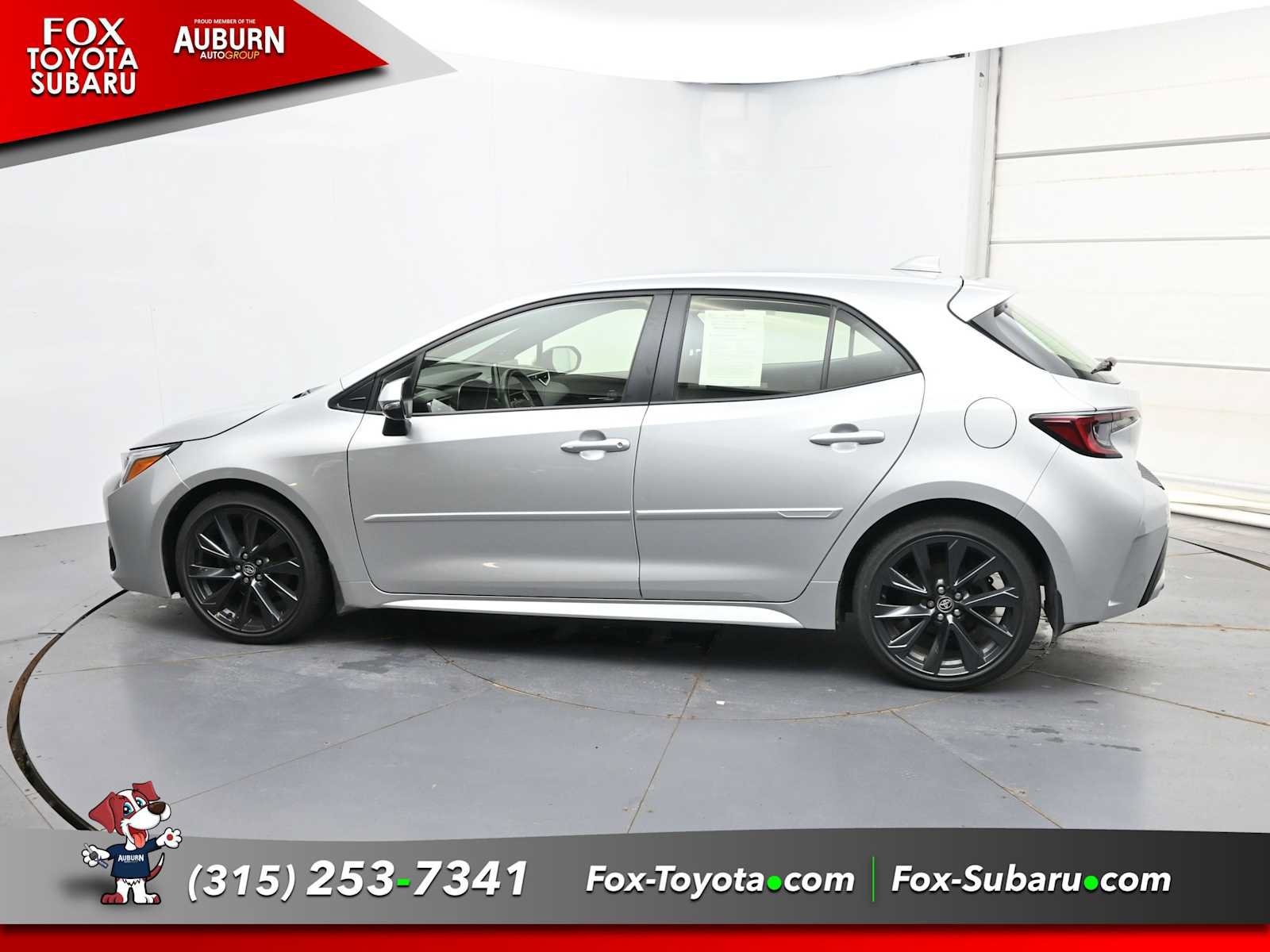 Used 2023 Toyota Corolla XSE FWD image 17