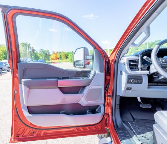 New 2026 Ford F350 XLT w/ XLT Premium Package AWD/4WD image 25