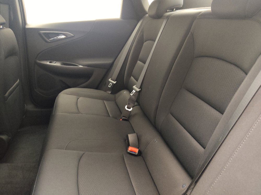 Used 2020 Chevrolet Malibu LS FWD image 18