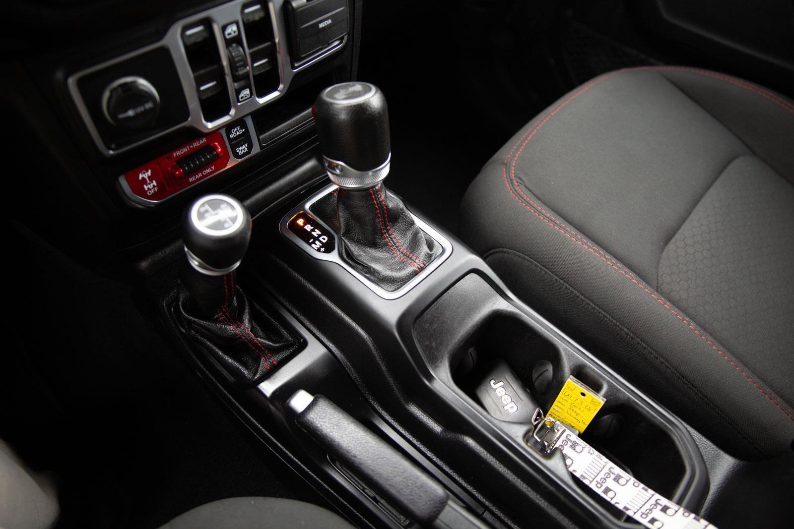 Used 2021 Jeep Wrangler Unlimited Rubicon AWD/4WD image 17
