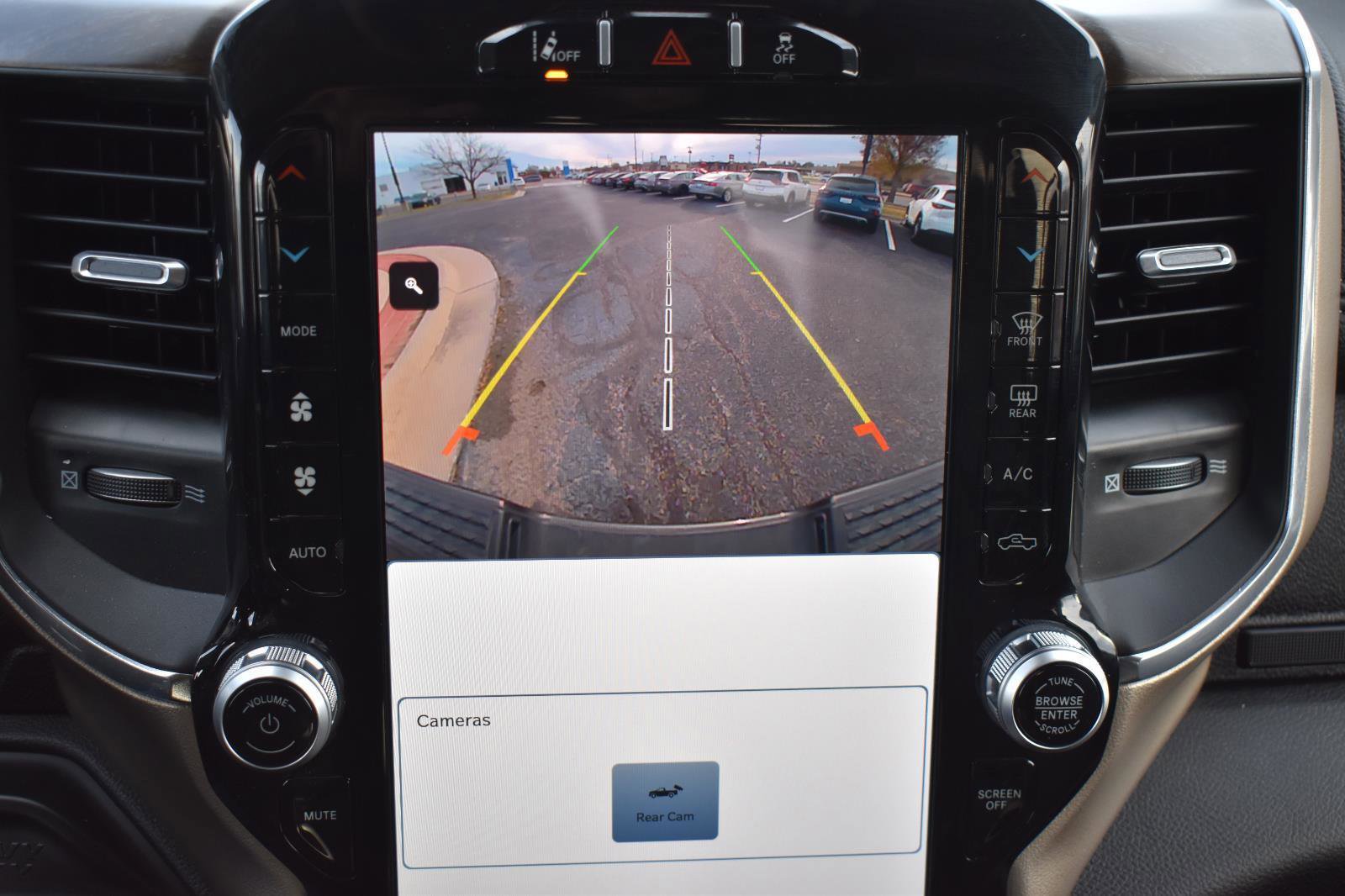 Used 2024 RAM 2500 Laramie w/ Safety Group image 11