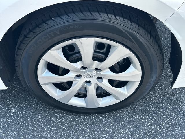 Used 2023 Toyota Corolla LE FWD image 24