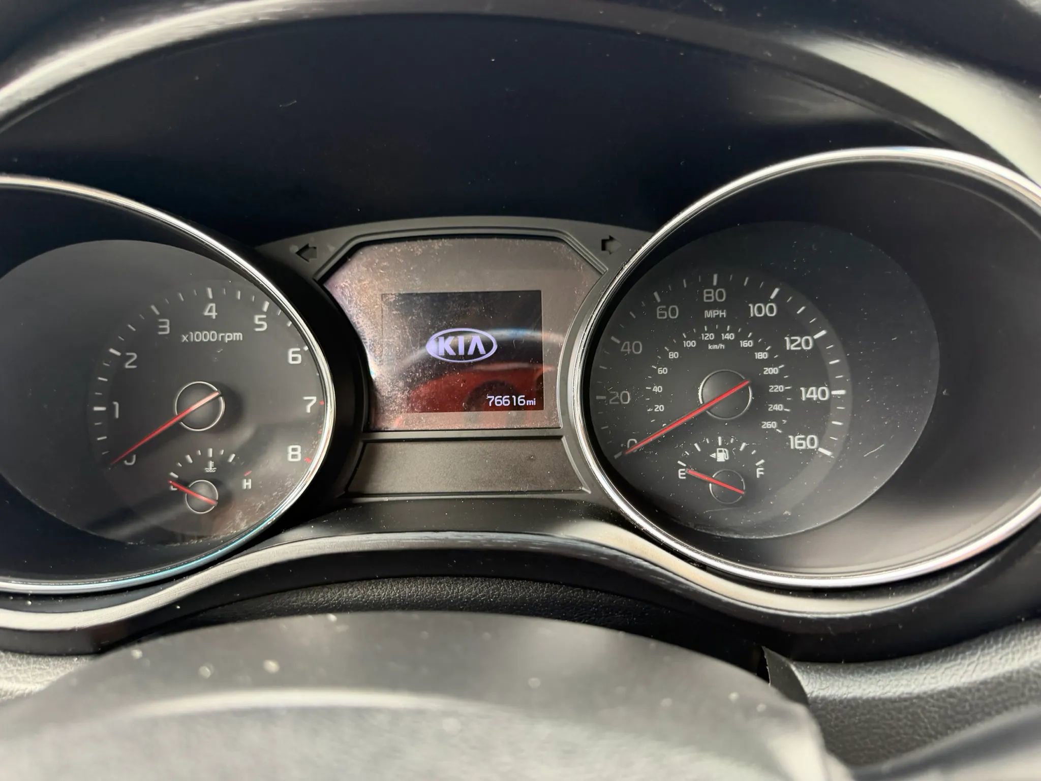 Used 2019 Kia Sedona EX image 11