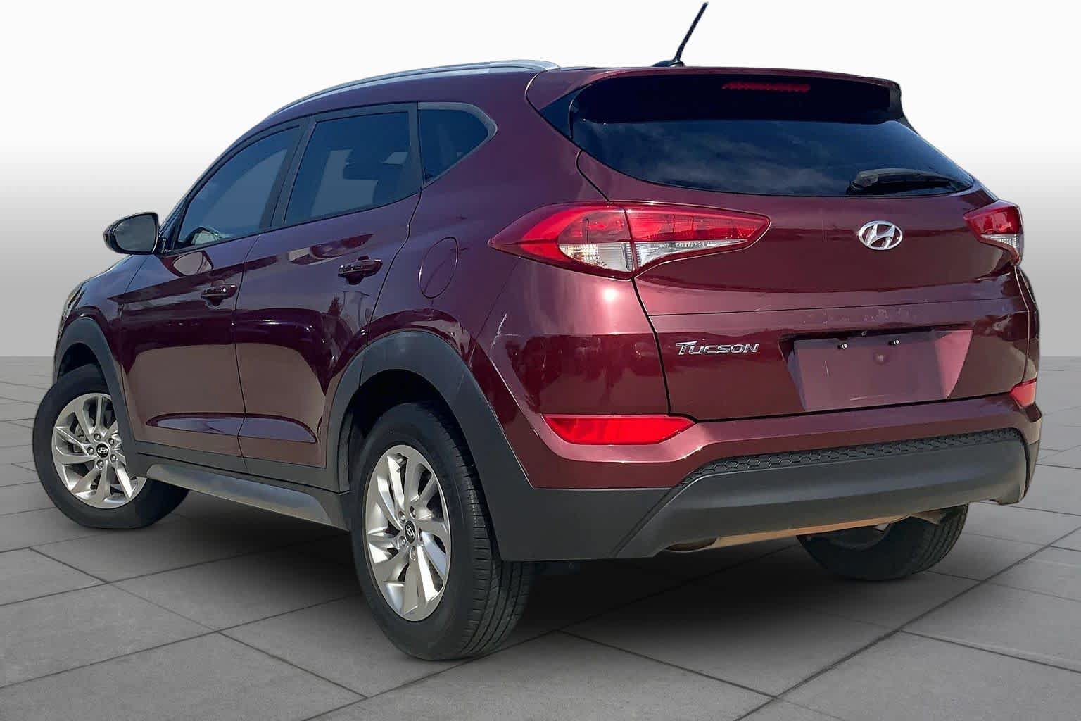 Used 2017 Hyundai Tucson SE w/ SE Popular Package 02 FWD image 12