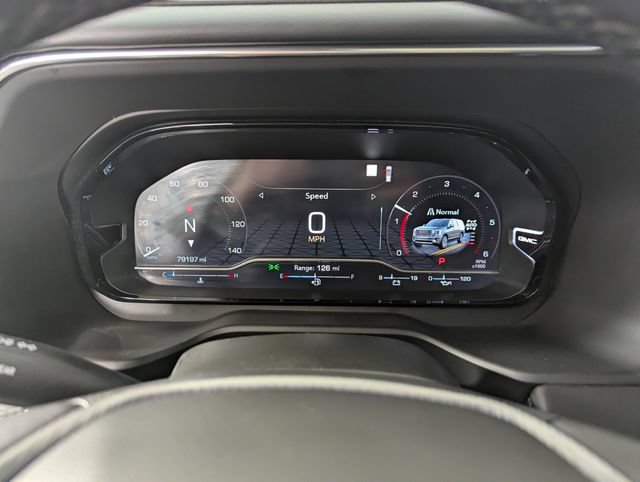 Used 2023 GMC Yukon XL Denali Ultimate AWD/4WD image 17