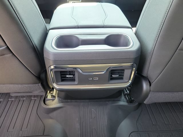 New 2026 GMC Sierra 1500 Elevation w/ Elevation Premium Package AWD/4WD image 10