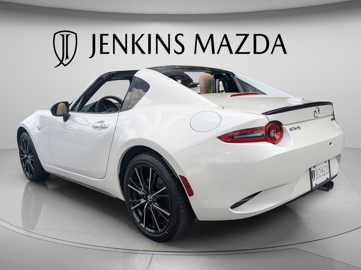 New 2026 MAZDA MX-5 Miata RF Grand Touring image 8
