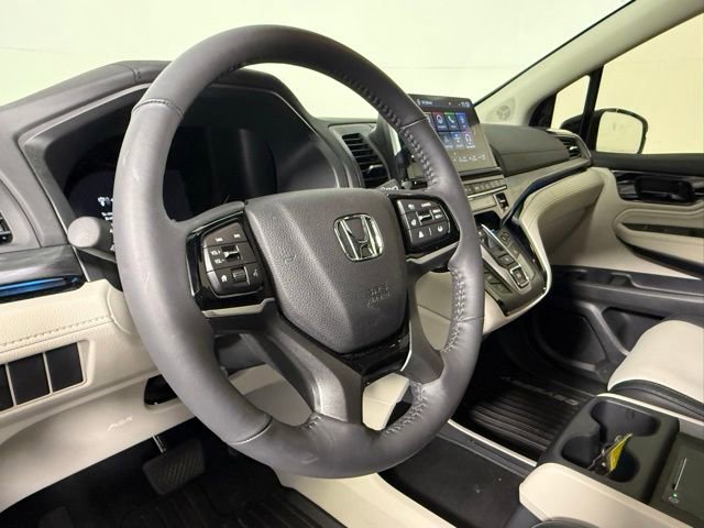 Used 2026 Honda Odyssey Elite image 13