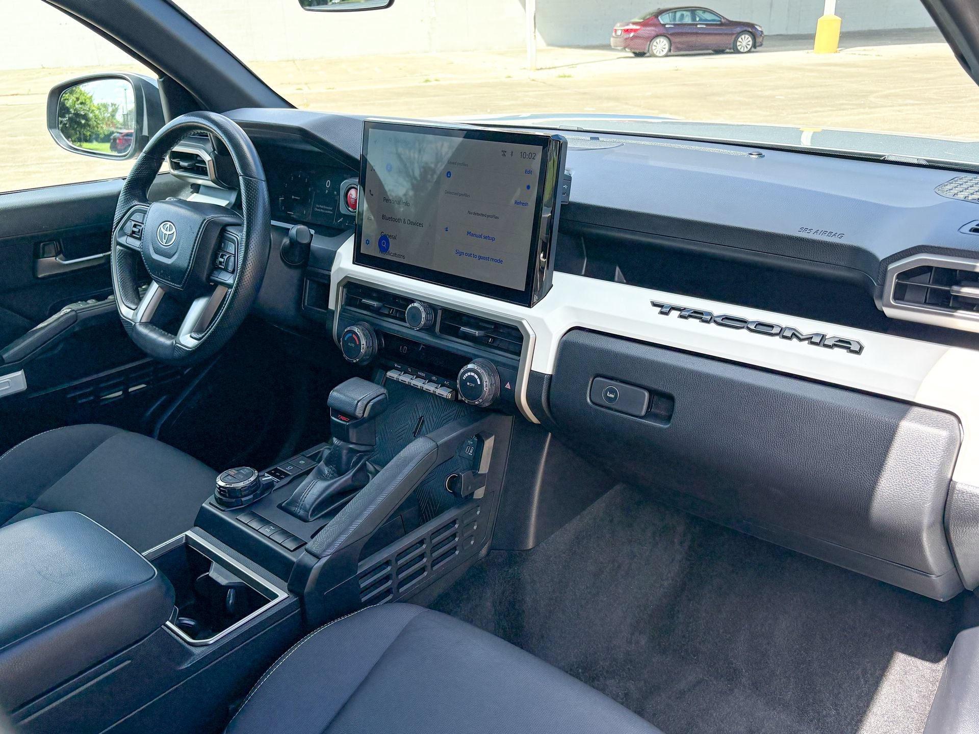 Used 2024 Toyota Tacoma TRD Off-Road AWD/4WD image 21
