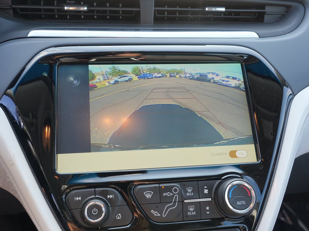 Used 2018 Chevrolet Bolt LT FWD image 27