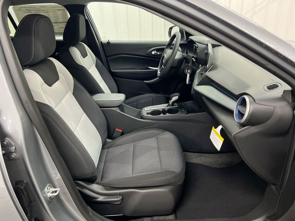 New 2026 Chevrolet Trax LS image 21