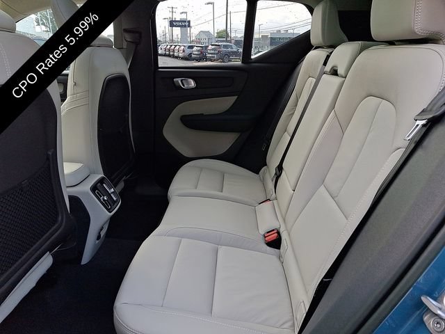 Certified 2023 Volvo XC40 B5 Plus w/ Driver Assist Package AWD/4WD image 12