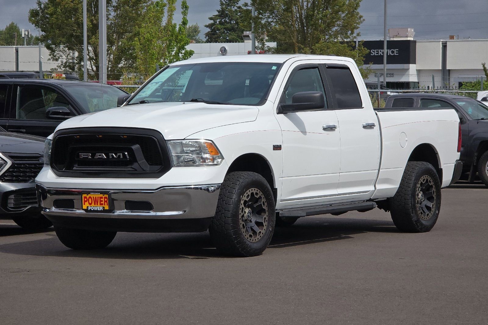 Used 2018 RAM 1500 Classic SLT AWD/4WD image 8