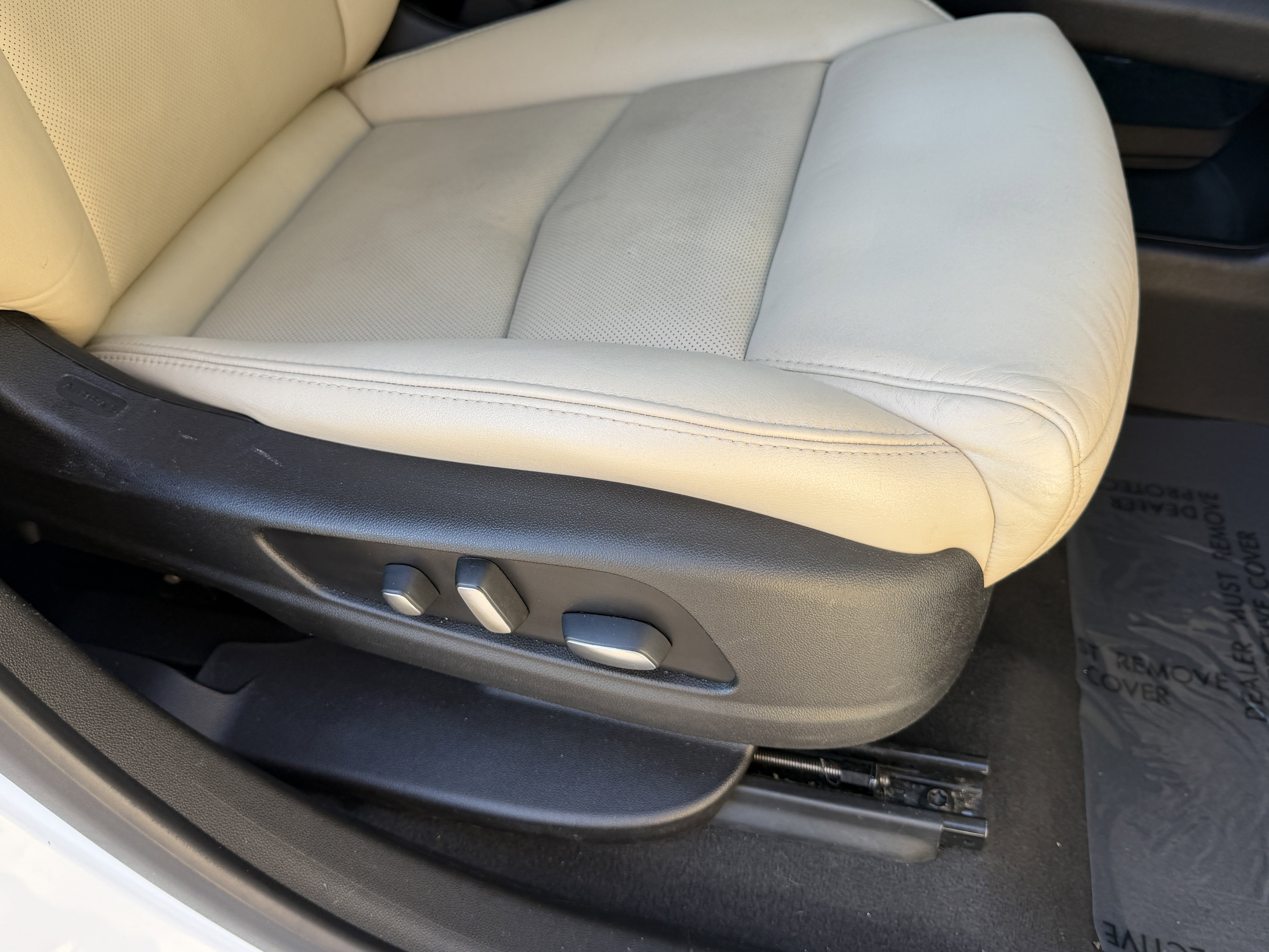 Used 2017 Cadillac XT5 Luxury w/ LPO, Wheel Lock Package image 22