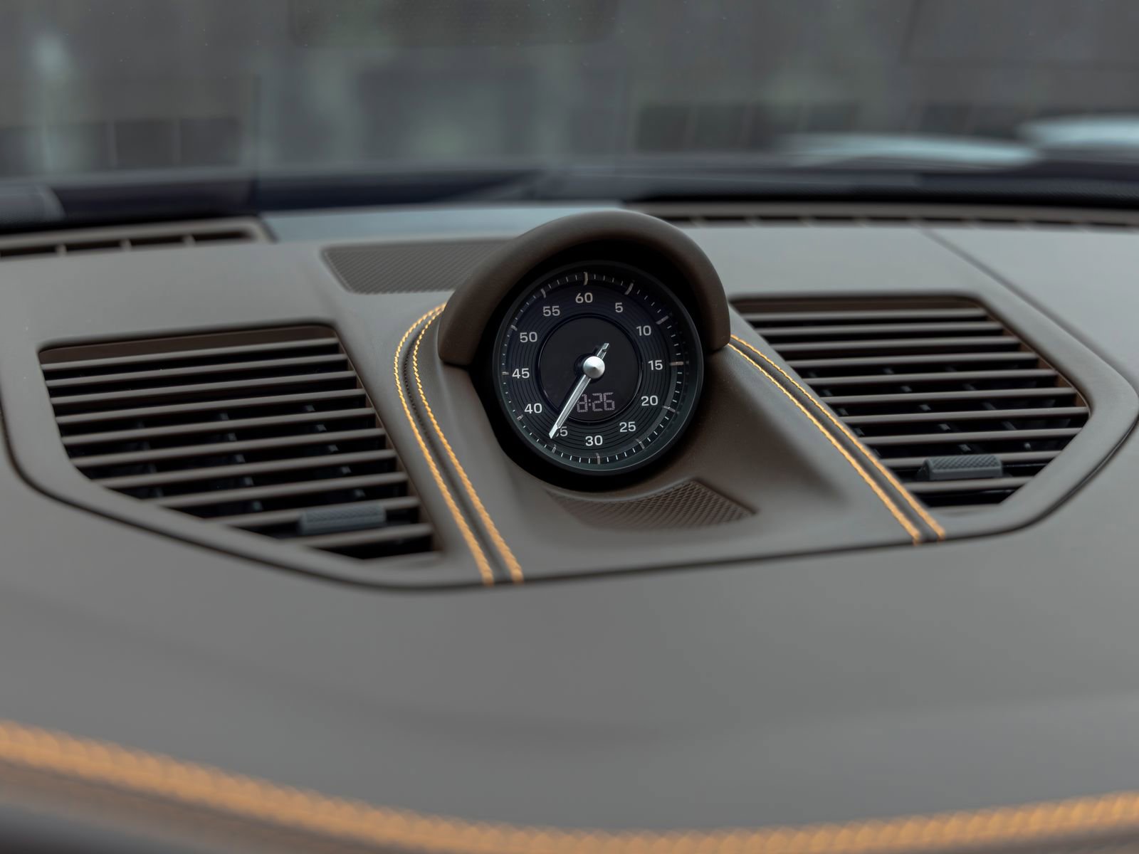 Certified 2025 Porsche 911 Carrera S RWD image 35