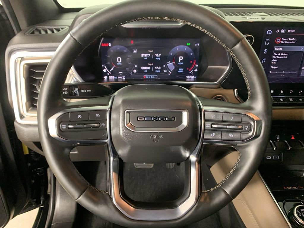 Used 2025 GMC Canyon Denali AWD/4WD image 22