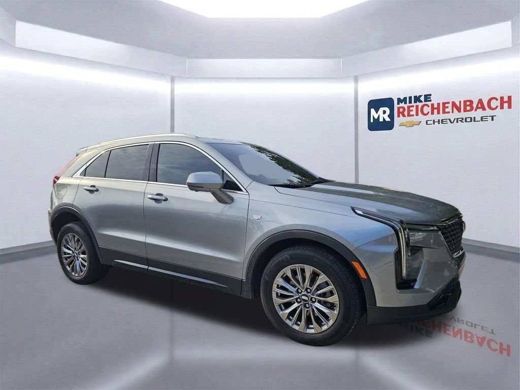 Used 2025 Cadillac XT4 Premium Luxury FWD video 2