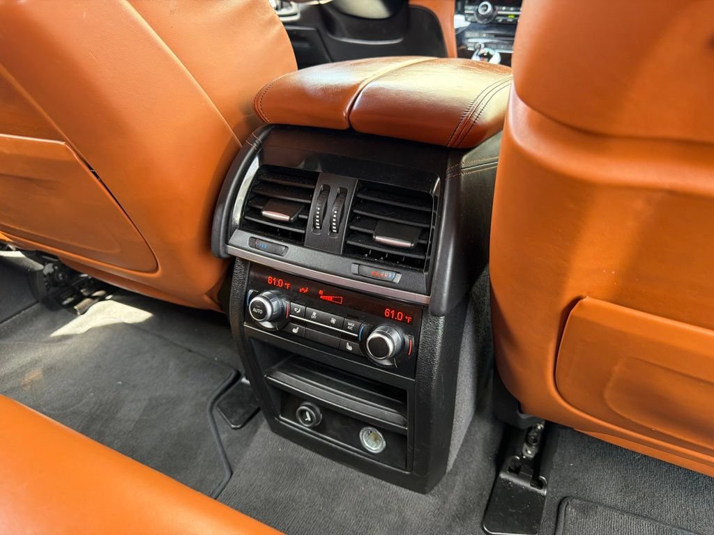 Used 2016 BMW X6 M AWD/4WD image 16
