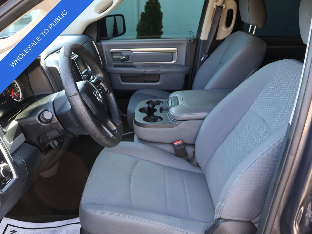 Used 2016 RAM 1500 Classic SLT AWD/4WD image 16