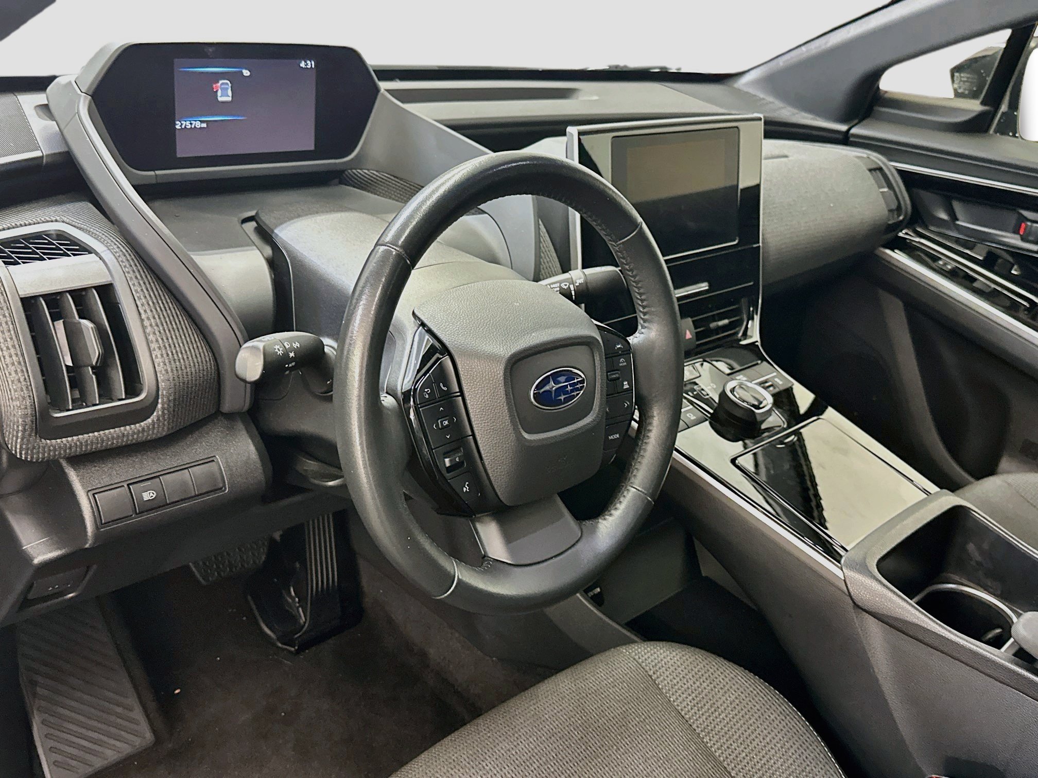 Used 2023 Subaru Solterra AWD image 18