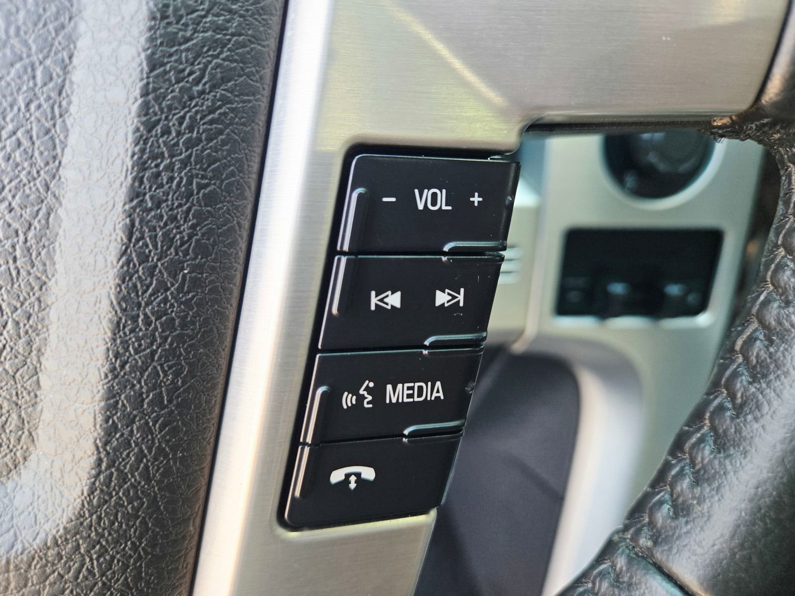 Used 2014 Ford F150 Platinum AWD/4WD image 13