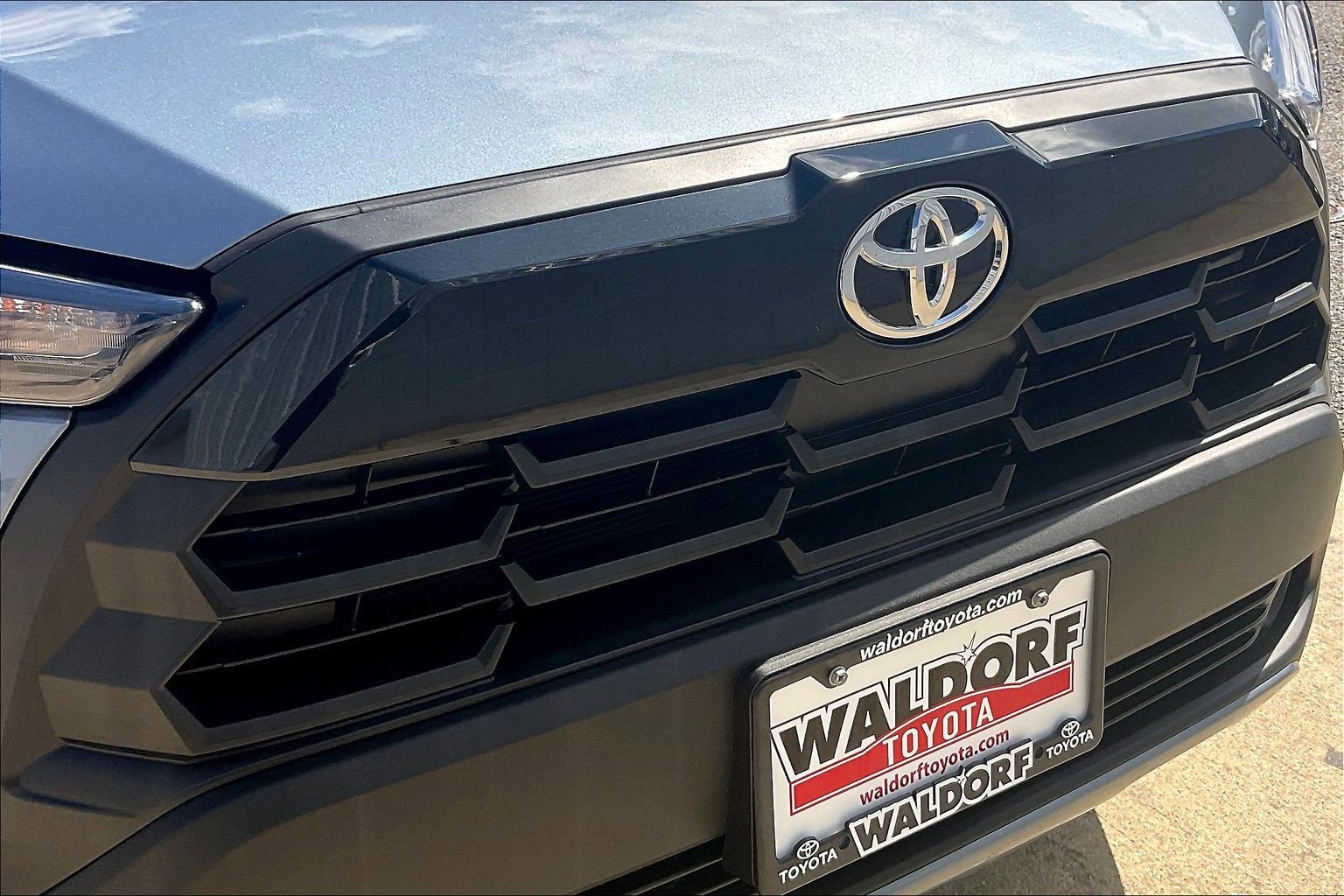 Used 2026 Toyota Corolla Cross LE image 34