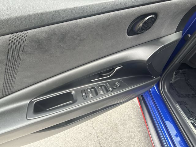 Used 2022 Hyundai Elantra N FWD image 13