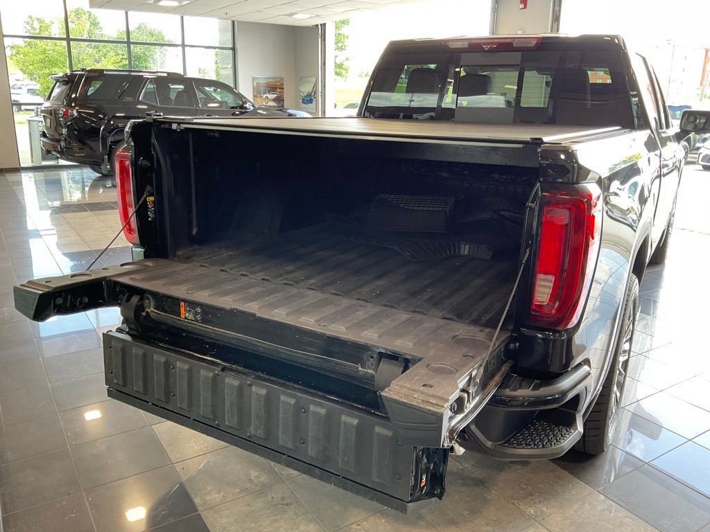 Used 2024 GMC Sierra 1500 Denali w/ Denali Reserve Package AWD/4WD image 5