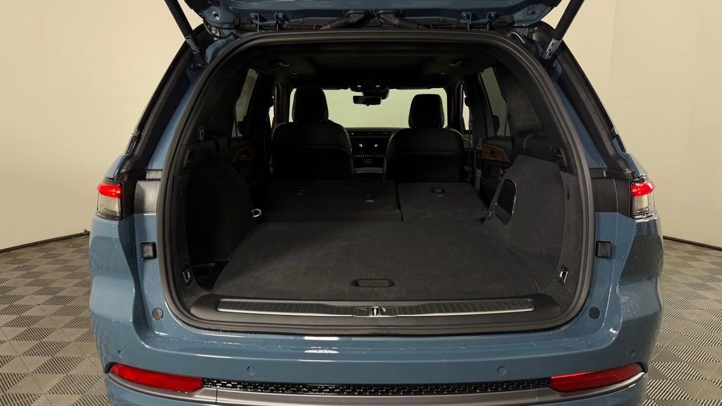 New 2026 Jeep Grand Cherokee Summit AWD/4WD image 10