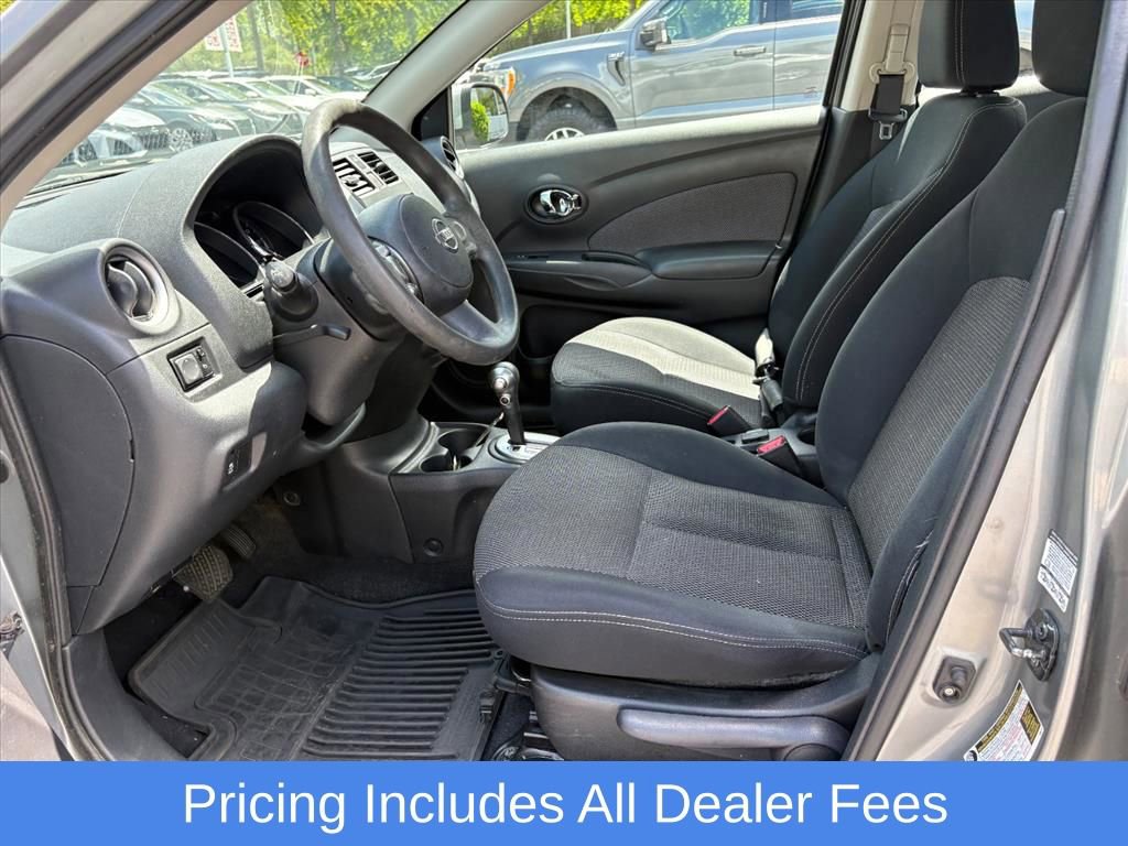 Used 2014 Nissan Versa FWD image 14