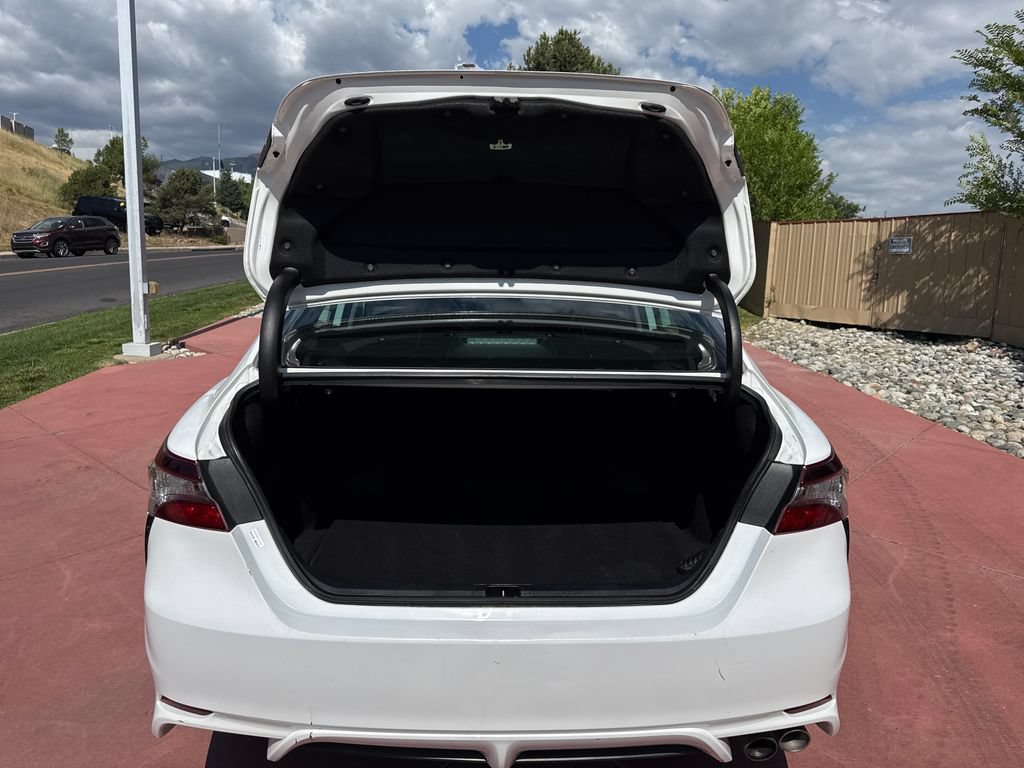 Used 2022 Toyota Camry SE FWD image 22