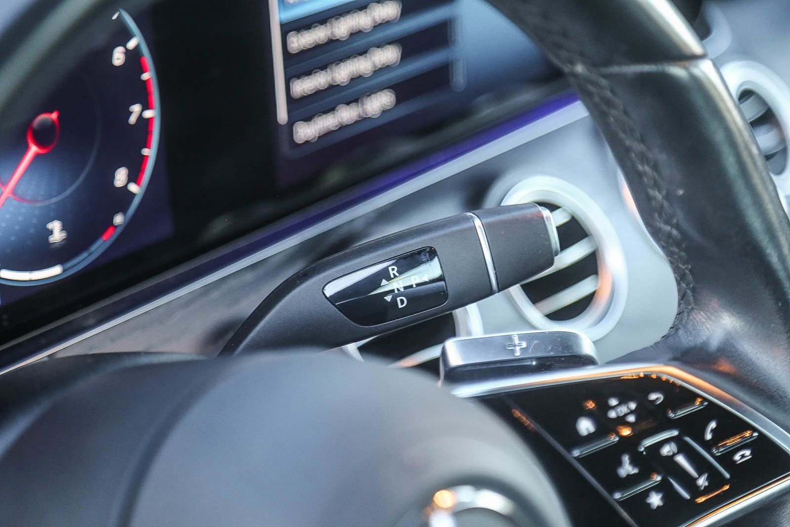 Used 2022 Mercedes-Benz E 350 Sedan image 18