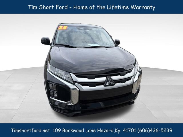 Used 2025 Mitsubishi Outlander Sport SE AWD/4WD image 4