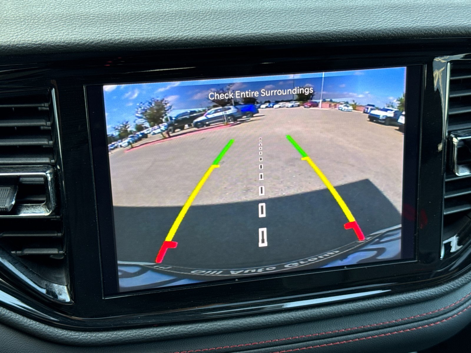 Used 2025 Dodge Durango GT AWD/4WD image 23