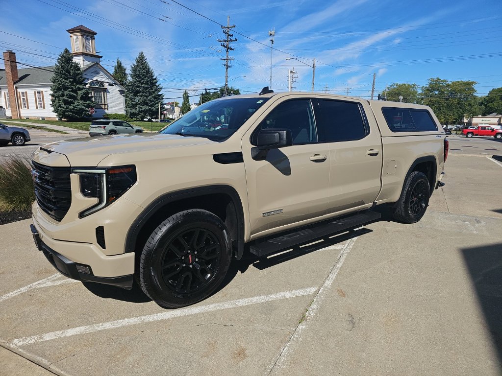 Used 2022 GMC Sierra 1500 Elevation AWD/4WD image 11