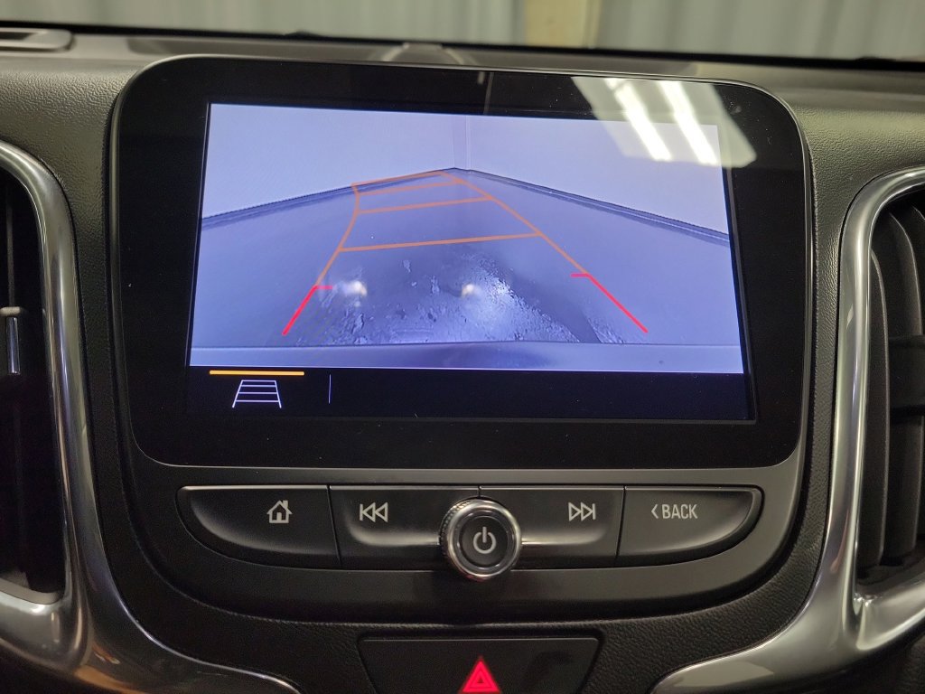 Used 2020 Chevrolet Equinox Premier FWD image 21