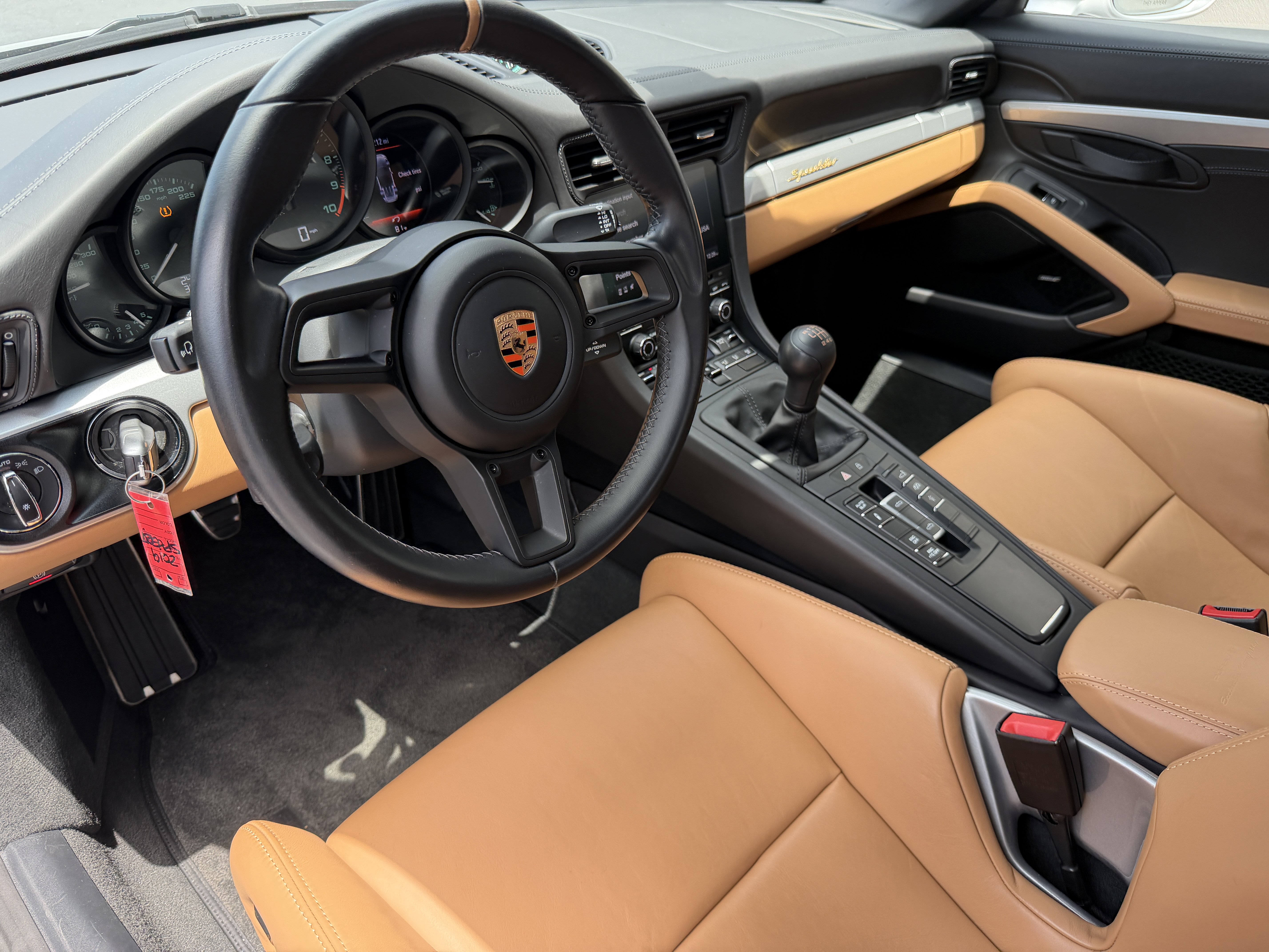 Certified 2019 Porsche 911 Speedster RWD image 14